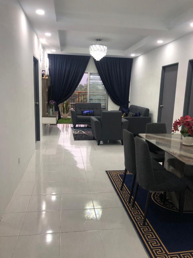 Ramadhina Eagle Eye View Home2Stay Emerald Avenue Бринчанг Екстериор снимка